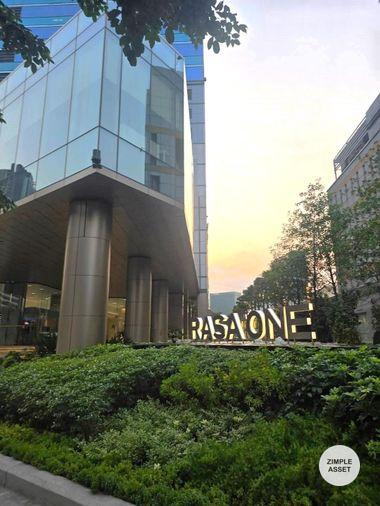 picture Office Space for Rent at RASA One Tower, Phahonyothin Area Prime Location Near BTS | Modern & Luxurious Building | Surrounded by Shops and Restaurants - 7/8