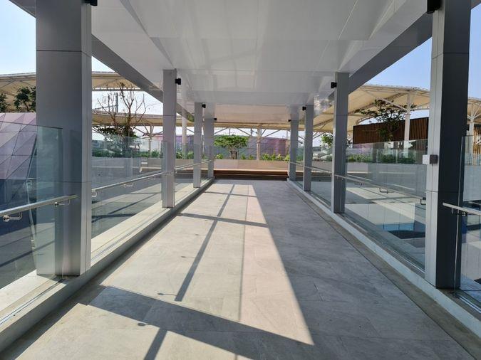 picture Fully furnished office space for rent  featuring modern-style decor and fully equipped with essential office furniture for immediate use. - 19/29