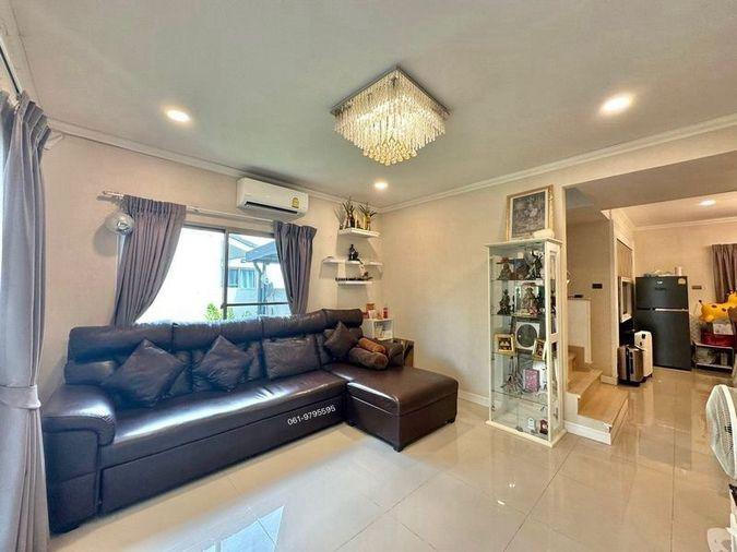 รูป ขายบ้านเดี่ยว 2 ชั้น โครงการ แกรนด์วัลเลย์ เลี่ยงหนองมน บางแสน ชลบุรี - รูปที่ 2/16
