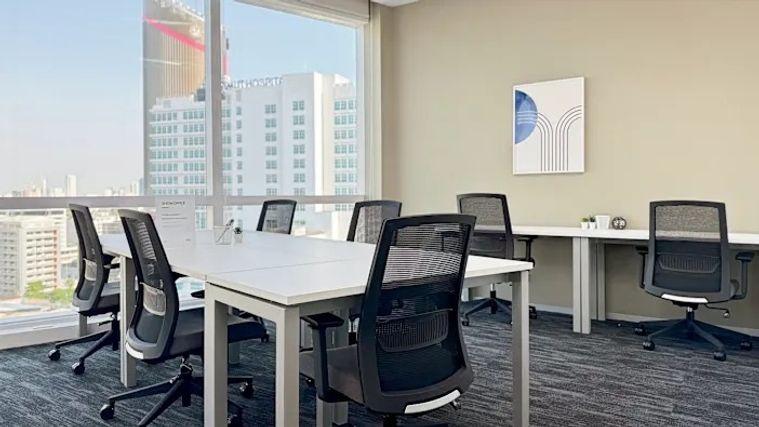 รูป พื้นที่ออฟฟิศให้เช่าสุดทันสมัยที่ เดอะ ไรซ์ ทาวเวอร์ พญาไท ซึ่งมีความคึกคักและอยู่ใจกลางเมือง การคมนาคมสะดวกสบาย - รูปที่ 1/9