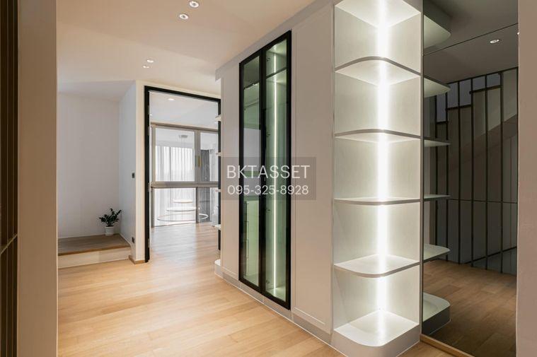 picture SALE - LUXE 35 , Luxury Townhome 3 bedrooms 4 bathrooms - 8/27