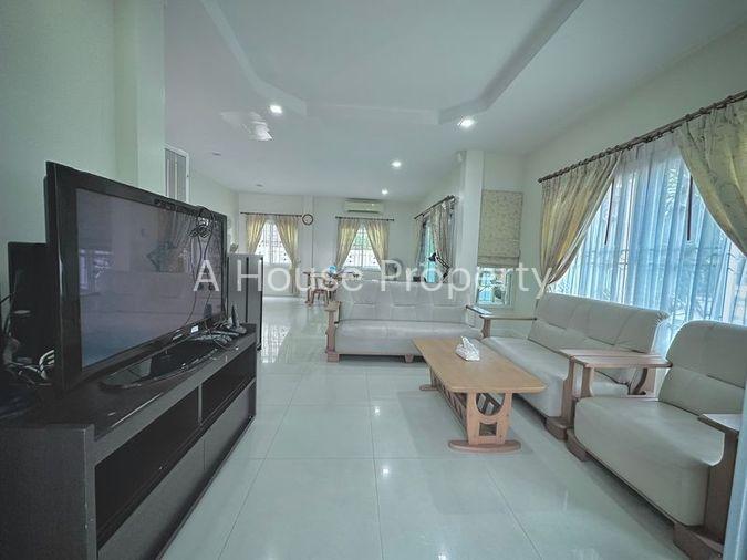 รูป ให้เช่าบ้านเดี่ยว 2 ชั้น หมู่บ้านแกรนด์ มณีรินทร์ ศรีราชา ชลบุรี - รูปที่ 2/21
