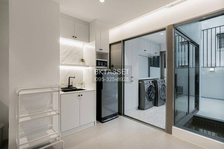 picture SALE - LUXE 35 , Luxury Townhome 3 bedrooms 4 bathrooms - 18/27