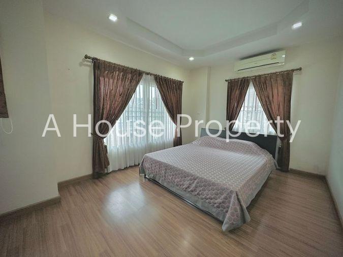 picture 2-storey detached house for rent, Grand Manirin Village, Sriracha, Chonburi - 9/21