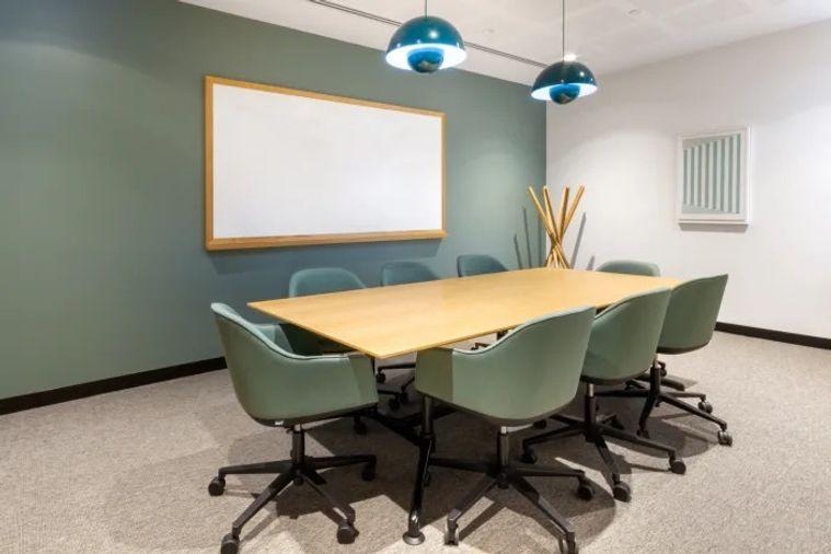 picture Office for rent at M Thai Tower, All Seasons Place, providing services with modern office tools and equipment to help meet work needs efficiently. - 6/11