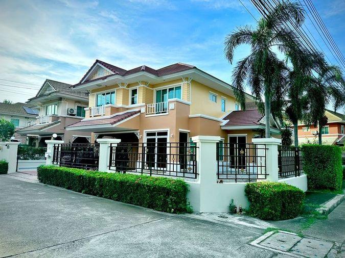 picture 2-storey detached house for rent, Grand Manirin Village, Sriracha, Chonburi - 1/21