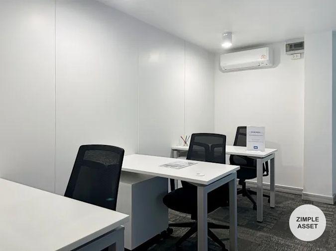 รูป พื้นที่ออฟฟิศ พร้อมcoworking สุดทันสมัยให้เช่า บนอาคารบลูชิพส์ ทองหล่อ ภายในอาคารเป็นล็อบบี้สุดโมเดิร์นซึ่งเปิดทางนำไปสู่ออฟฟิศรูปแบบร่วมสมัย - รูปที่ 5/9