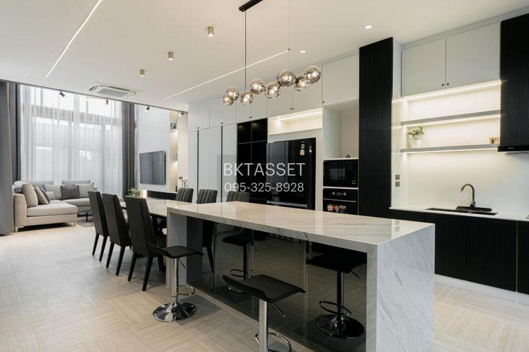picture SALE - LUXE 35 , Luxury Townhome 3 bedrooms 4 bathrooms - 4/27