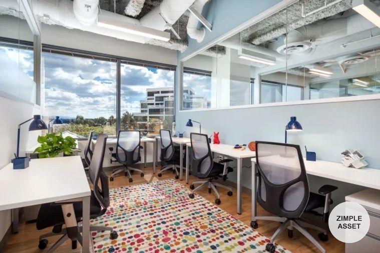 picture Serviced Office for Rent at S.P. Building, Ari Area Modern and stylishly designed, serviced office offers a full range of professional workspaces. - 4/10
