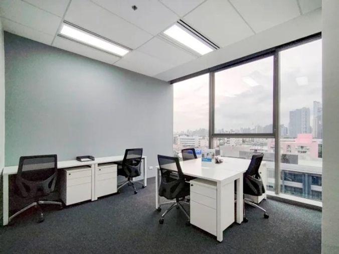 รูป พื้นที่สำนักงานให้เช่าที่ Sukhumvit Hills ในย่านบางจาก ด้วยอาคารกระจกสูง 19 ชั้น ติดถนนสุขุมวิท สัญญาเช่าแบบยืดหยุ่น ตอบโจทย์ทุกความต้องการของการทำงาน - รูปที่ 3/9