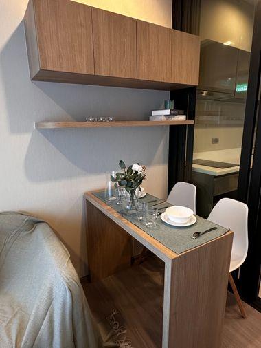 รูป Life Asoke Hype ไลฟ์ อโศก ไฮป์ , 1 bed 1 bath แต่งสวย ราคาเพียง 21,000 บาท กั้นห้องเป็นสัดส่วน    Line : @apopplace - รูปที่ 11/11
