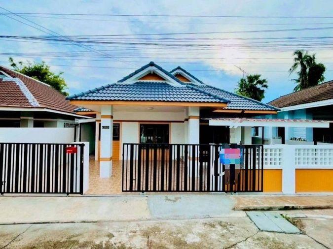 รูป ขายบ้านเดี่ยวรีโนเวทใหม่  หมู่บ้านแมกไม้แหลมฉบัง1 บางละมุง ชลบุรี  - รูปที่ 1/18