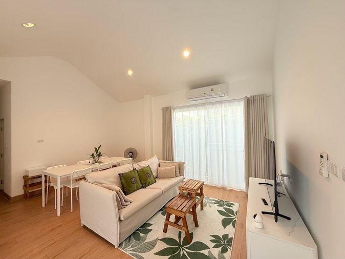picture Call : 095-569-3655 Serene Courtyard - 5/12