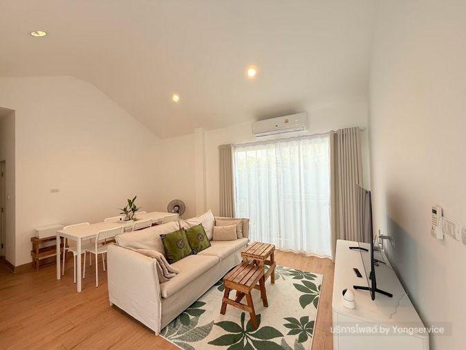 picture Call : 095-569-3655 Serene Courtyard - 5/12