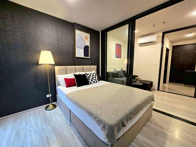 picture Condo for Rent : XT Huaikhwang  Schedule a viewing 👉 Line: @propertybkk1 - 2/17
