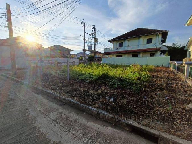 picture Call : 064-789-4792 Land For Sale - 7/10