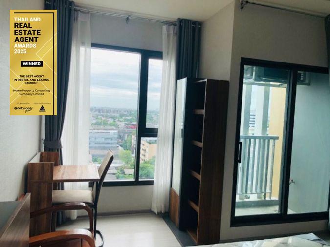 picture Condo for Rent: Life Sukhumvit 62, Only 200 meters from BTS Bang Chak - 3/10