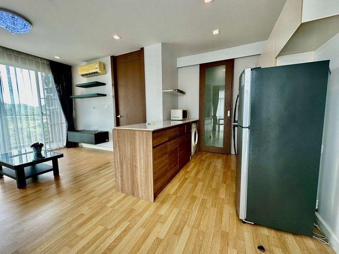 picture Condo for rent, Green Lake, beautiful room, corner, fully decorated, with furniture, great value - 6/13