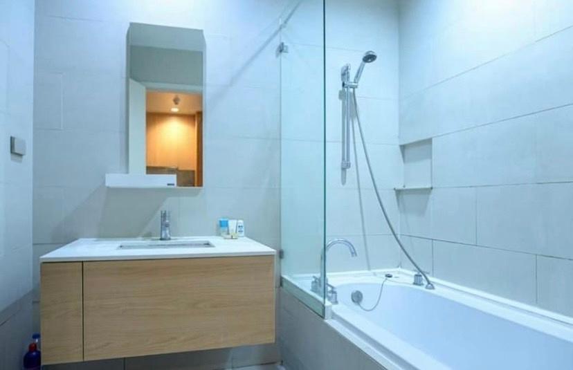 picture Condo for Rent: Ideo Q Phayathai (Approx. 200 meters from BTS Phayathai)   - 7/7