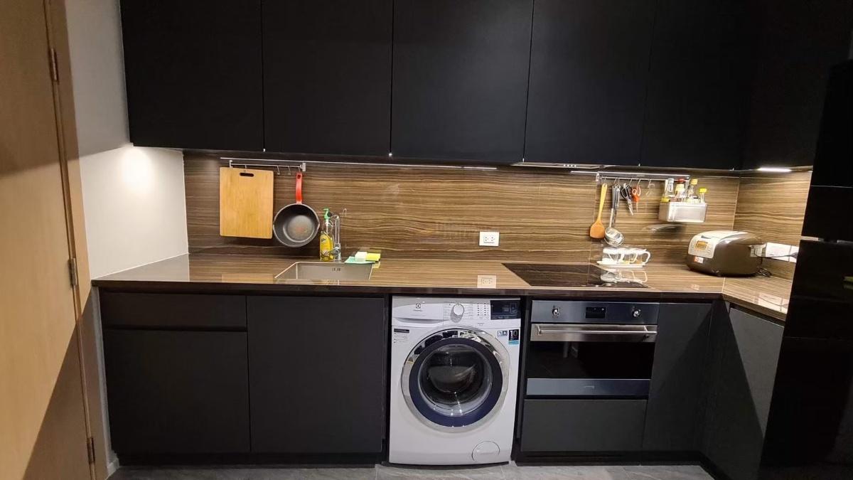 รูป The Lofts Silom 2Bedroom 1Bathroom with City View - รูปที่ 8/9
