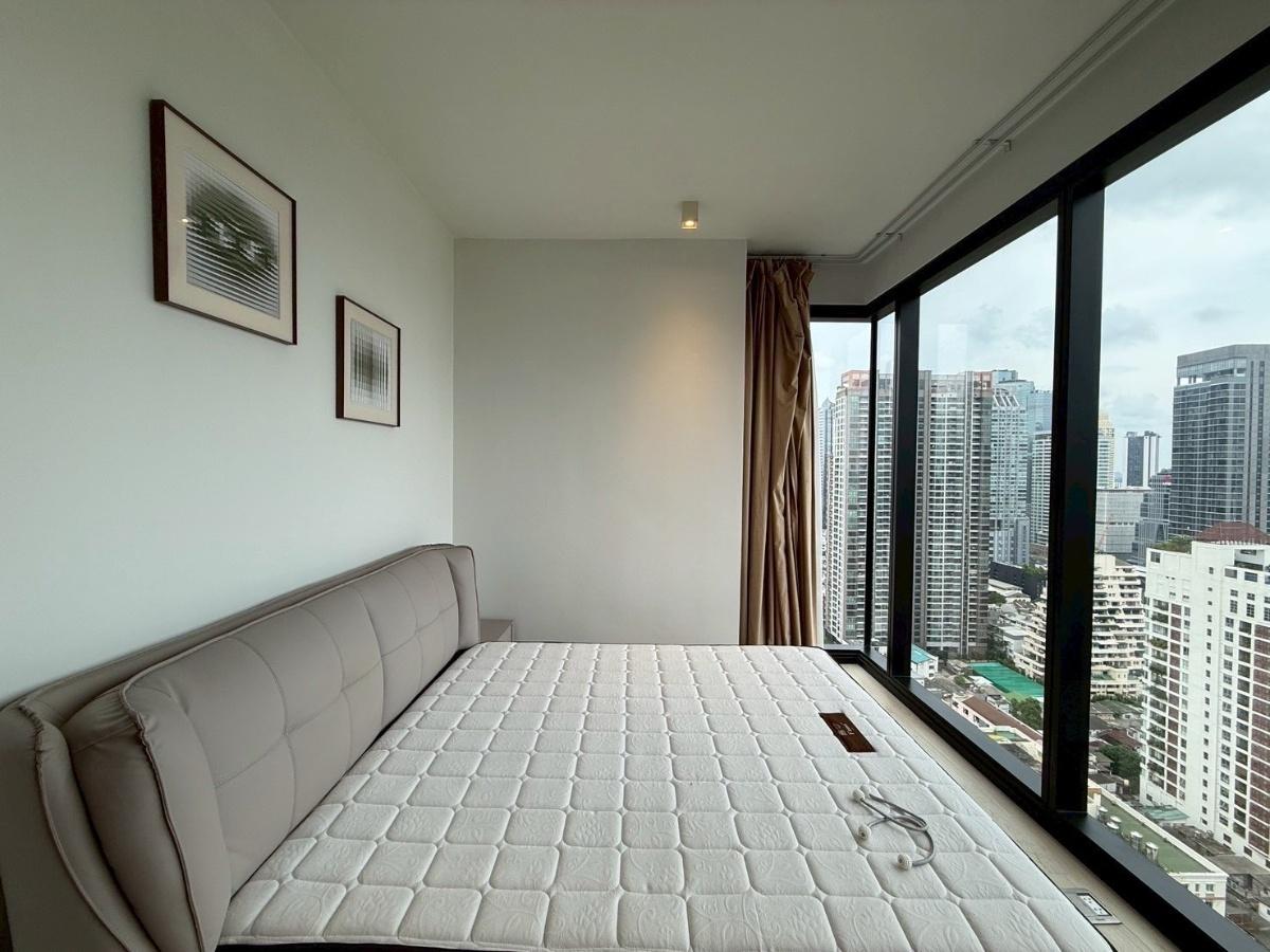 picture The Lofts Silom 2Bedroom 2Bathroom with city view - 5/8