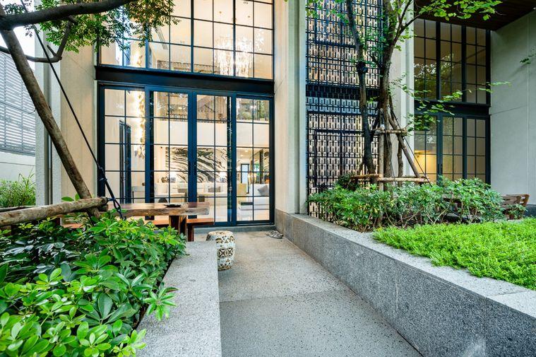 picture For Rent - Quarter 31 , Luxury Town House  , 4 bedrooms 5 bathrooms - 46/51
