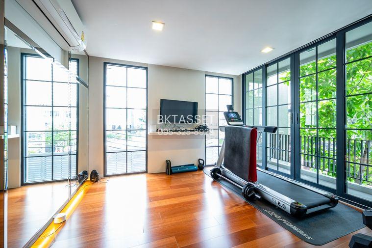 picture For Rent - Quarter 31 , Luxury Town House , 4 bedrooms 5 bathrooms - 21/51