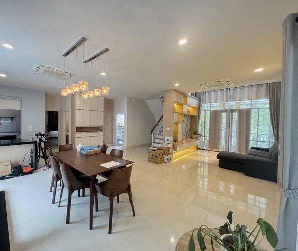 picture For Sale : 4 bedroom house near Mega Bangna - 5/10