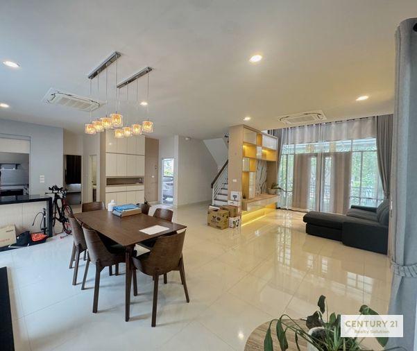 picture For Sale : 4 bedroom house near Mega Bangna - 5/10