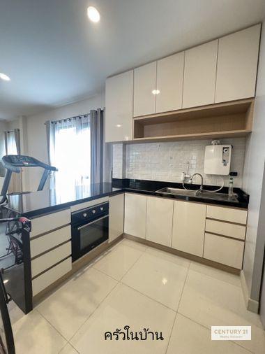 picture For Sale : 4 bedroom house near Mega Bangna - 9/10