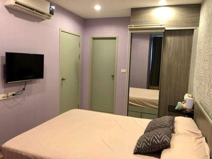 picture For Sale: Ideo Wutthakat | Corner Unit | Pool & Sathorn View | Next to BTS Wutthakat - 5/11