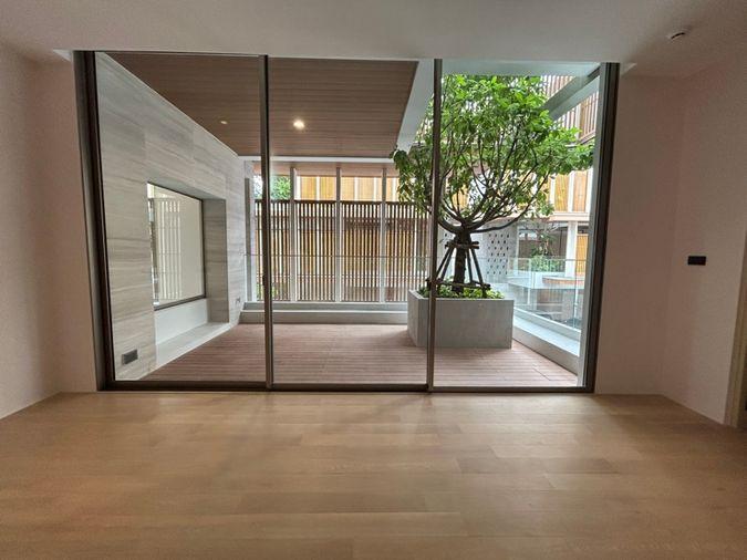 รูป Vi Ari (วี อารีย์) บ้านเดี่ยวสูง 3.5 ชั้นระดับ Super Luxury “ใจกลางอารีย์”  - รูปที่ 4/10