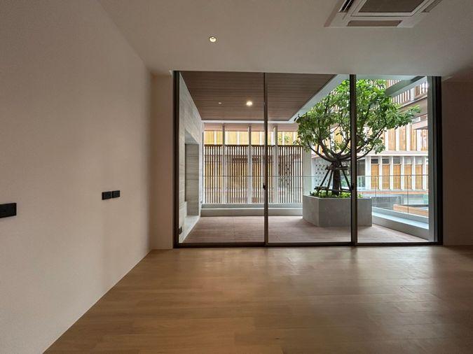 รูป Vi Ari (วี อารีย์) บ้านเดี่ยวสูง 3.5 ชั้นระดับ Super Luxury “ใจกลางอารีย์”  - รูปที่ 7/10