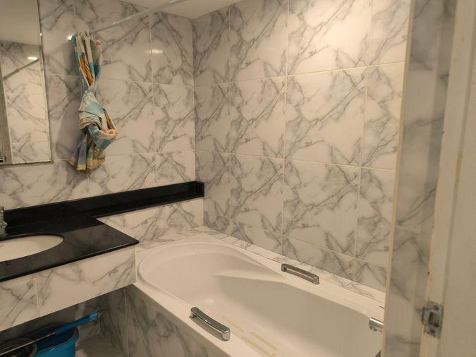 picture  The Trendy Condominium       Studio 1 bathroom - 9/23