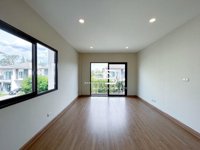 รูป ขาย บ้านเดี่ยว เซ็นโทร บางนา กม.7 ใกล้ Mega Bangna - รูปที่ 11/13
