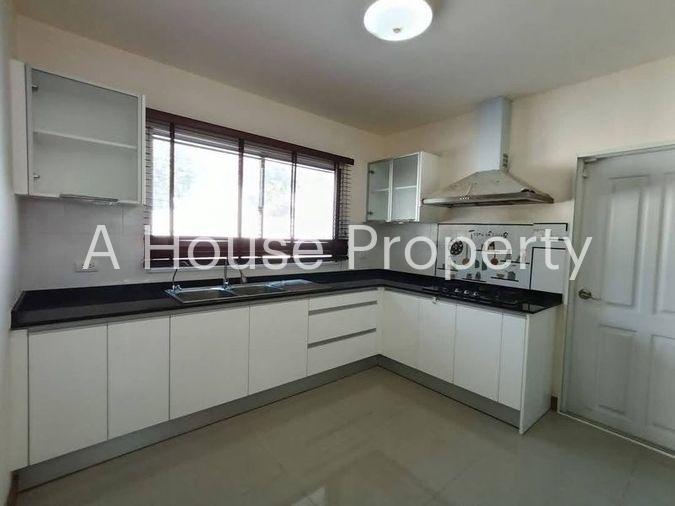 picture Second-hand detached house for sale, Magnolia Village project, Sriracha, Chonburi - 8/13