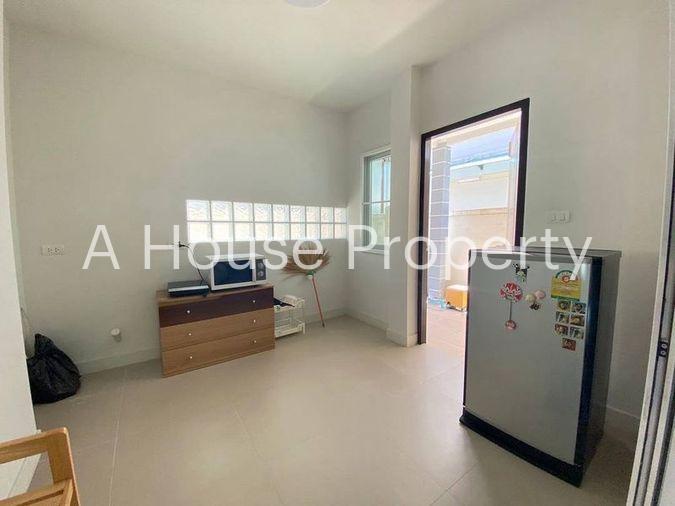 picture Second-hand semi-detached house for sale, Supalai Ville Bangsaen project, Chonburi - 6/18