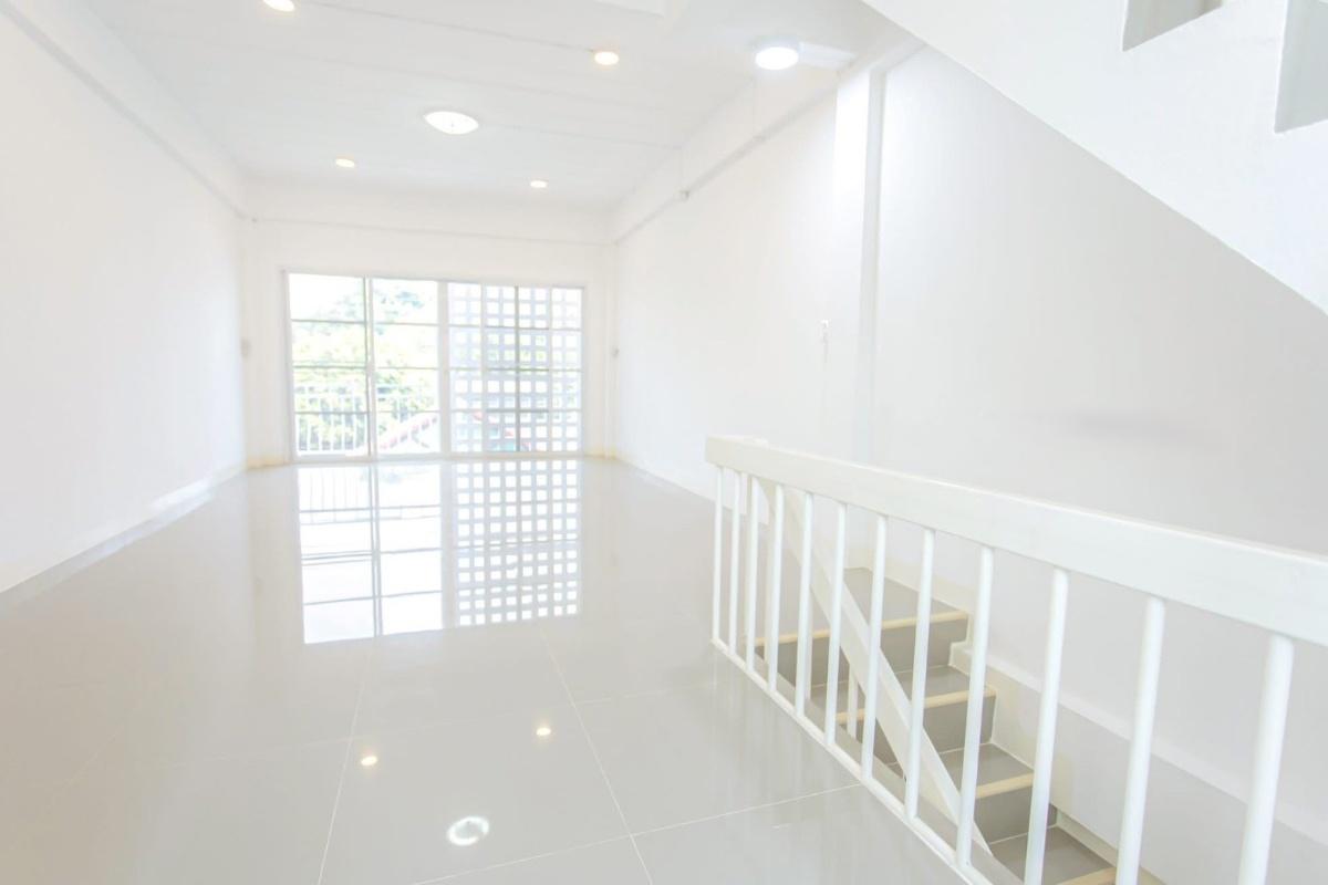 picture CB010, Commercial Building for sale 2 Br, Nawamin. - 12/23