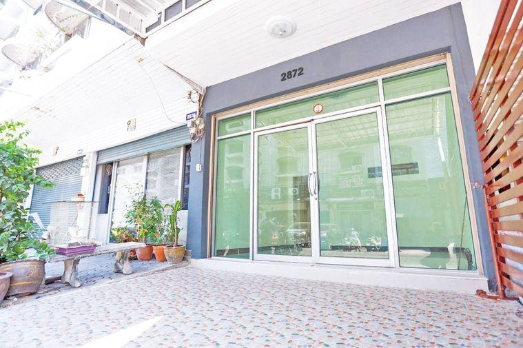 picture CB004, Commercial Building for sale 5 Br, Lat Phrao-Srinakharin. - 3/6