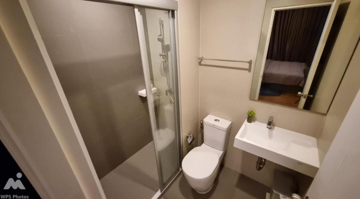 picture Lumpini Place Ratchada - Sathu    3 bedrooms, 2 bathrooms  2 balconies  28th floor  Size 60.06 square meters - 13/17