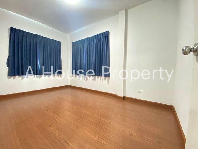 picture Second-hand semi-detached house for sale, Supalai Ville Bangsaen project, Chonburi - 13/18