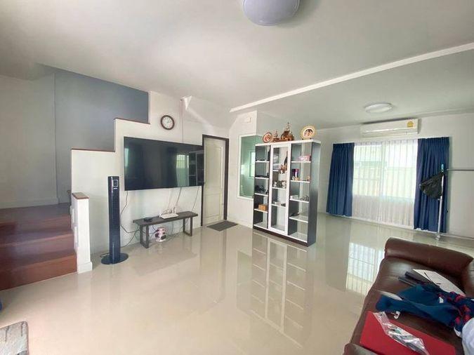 picture Second-hand semi-detached house for sale, Supalai Ville Bangsaen project, Chonburi - 5/18