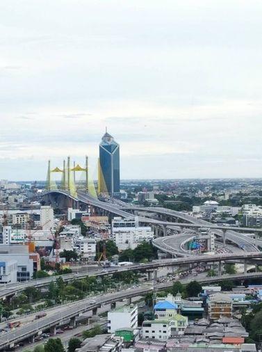 รูป Lumpini Place Ratchada - Sathu (ลุมพินี เพลส รัชดา - สาธุ )  3 ห้องนอน 2 ห้องน้ำ  2 ระเบียง  ชั้น 28 ขนาด 60.06 ตารางเมตร - รูปที่ 16/17