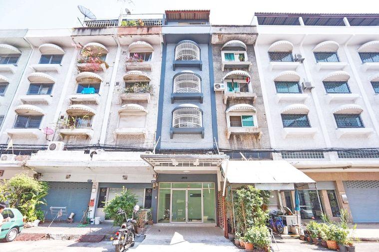picture CB004, Commercial Building for sale 5 Br, Lat Phrao-Srinakharin. - 1/6