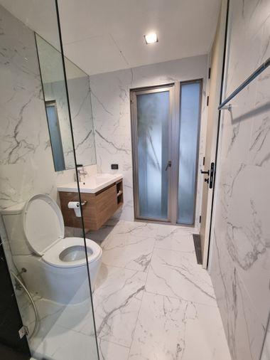 picture House for sale, Rama 9 Soi 41, Suan Luang    3 Storeys    Size 52 square wah - 39/64