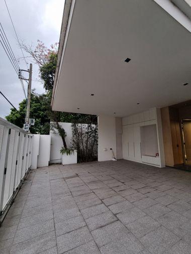picture House for sale, Rama 9 Soi 41, Suan Luang    3 Storeys    Size 52 square wah - 3/64