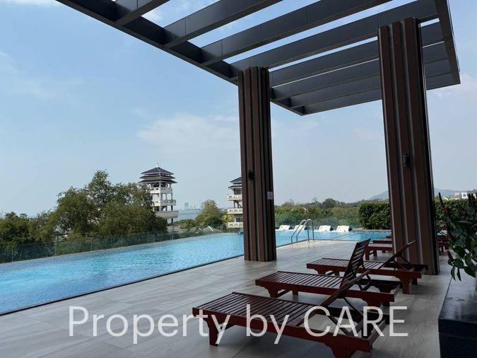 picture Urgent Price Drop! The Zea Sriracha 28th Floor – Full Sea View, Only 3.5 MB - 10/10