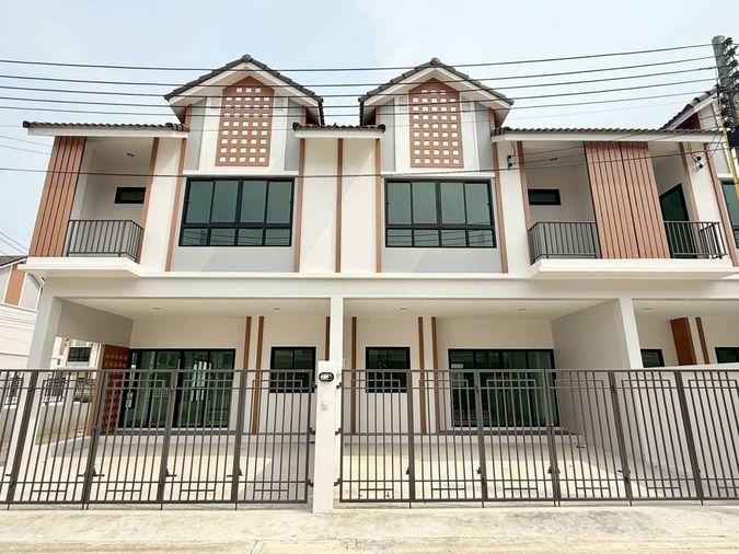 รูป เซนสิริทาวน์โฮม ทุ่งกลม-ตาหมัน ใกล้ โรงเรียนนานาชาติ ธาราพัฒนา - รูปที่ 1/10
