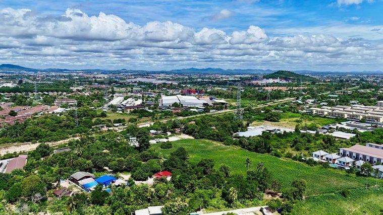 รูป ขายที่ดินศรีราชา แปลงสวย ทำเลงาม ใกล้กับโครงการหมู่บ้านมากมาย  - รูปที่ 17/19