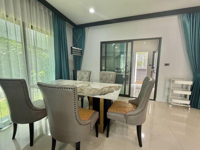picture Setthasiri Krungthep Kreetha 2 Single House 4 bed 4 bath with EV Charge 160,000 baht - 8/16